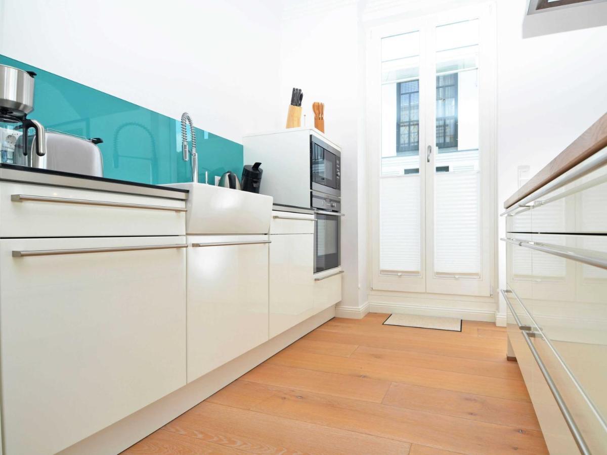 Villa "Johanna" Sellin - Wg12 Mit Kamin Und Zwei Balkonen Exterior photo